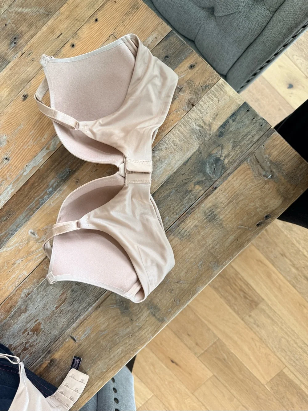 Victoria’s Secret- Push-Up Nude T-Shirt Bra